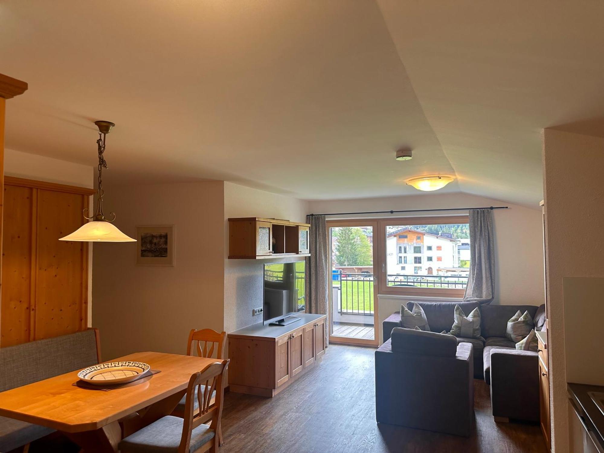Aktiv Apartments Leutasch Bagian luar foto