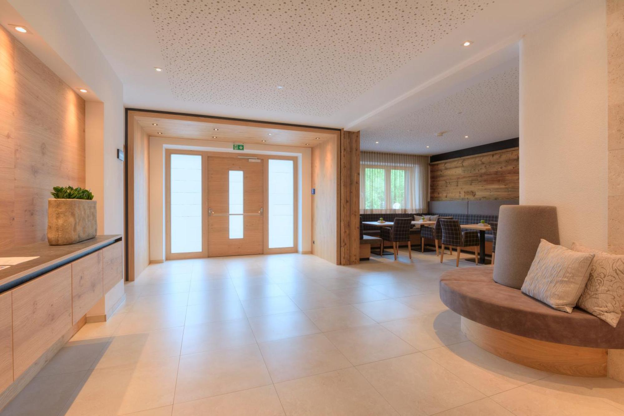 Aktiv Apartments Leutasch Bagian luar foto